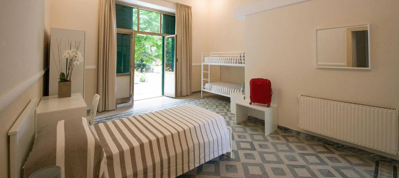 Ostello San Luigi Orione Anzio Exteriér fotografie