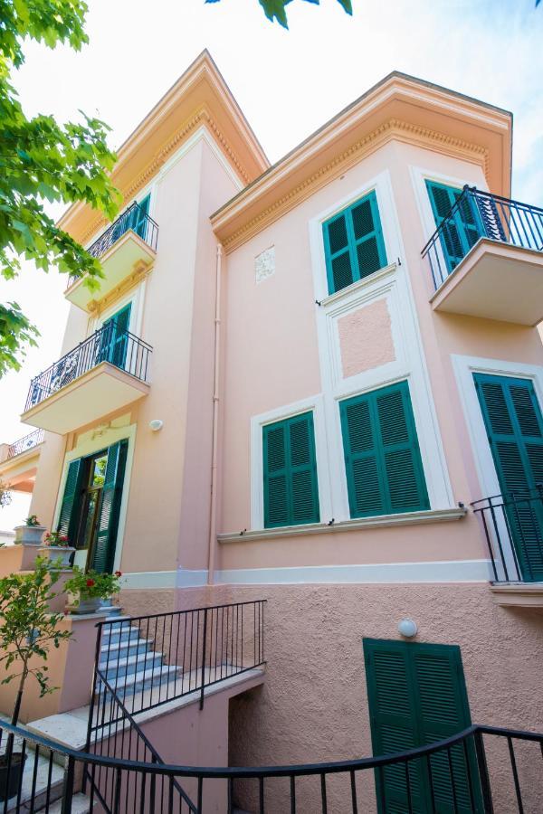 Ostello San Luigi Orione Anzio Exteriér fotografie