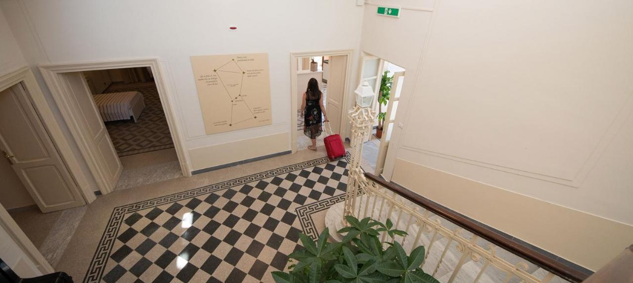 Ostello San Luigi Orione Anzio Exteriér fotografie